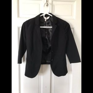Frenchi Cropped Blazer